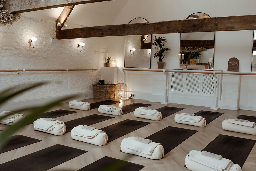 Courtenay Pipkin Photography-Yoga-Barre-Pilates-Wellness-Studio-Cirencester-Cotswolds-Rewi