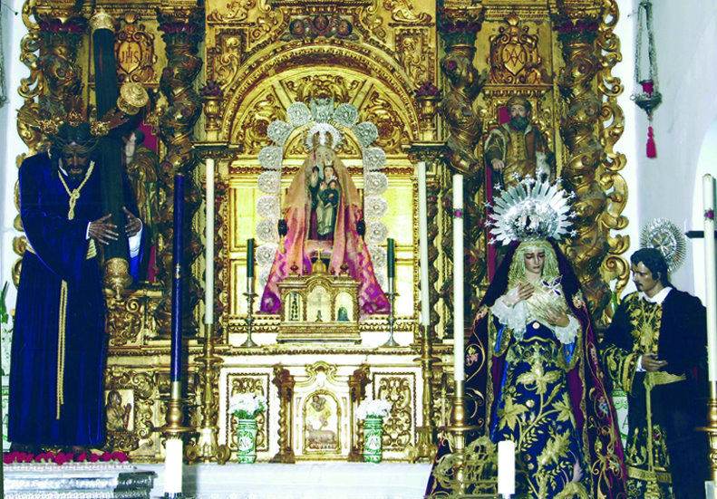 3. SAGRADAS IMAGENES EN LA CAPILLA DE SANTA ANA.jpg