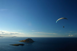 Paraglider in Oahu