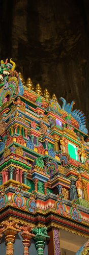 Batu Caves Kuala Lumpur, Malaysia photo by Lucas / Luke Stoffel
