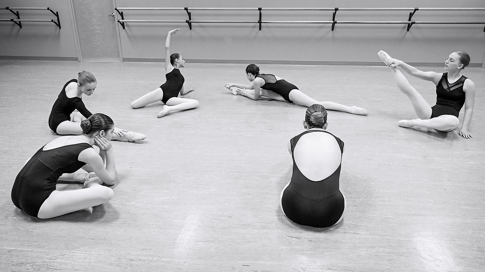 INB-2023-117-BW.jpg