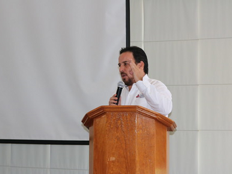 Rector de la Universidad Politécnica de Chihuahua habla sobre la crisis educativa