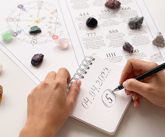 concept-de-numerologie-nature-morte (2).jpg