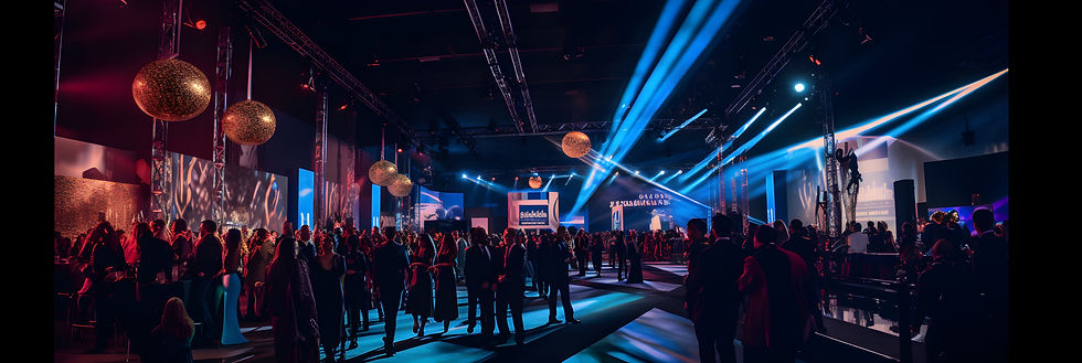 une-foule-energique-et-des-celebrites-se-rassemblent-pour-un-evenement-spectaculaire-sur-l