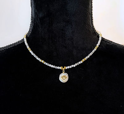 Collier talisman.jpg