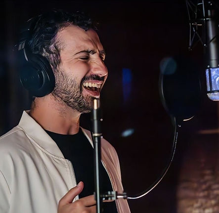 Jason Faust_edited.jpg