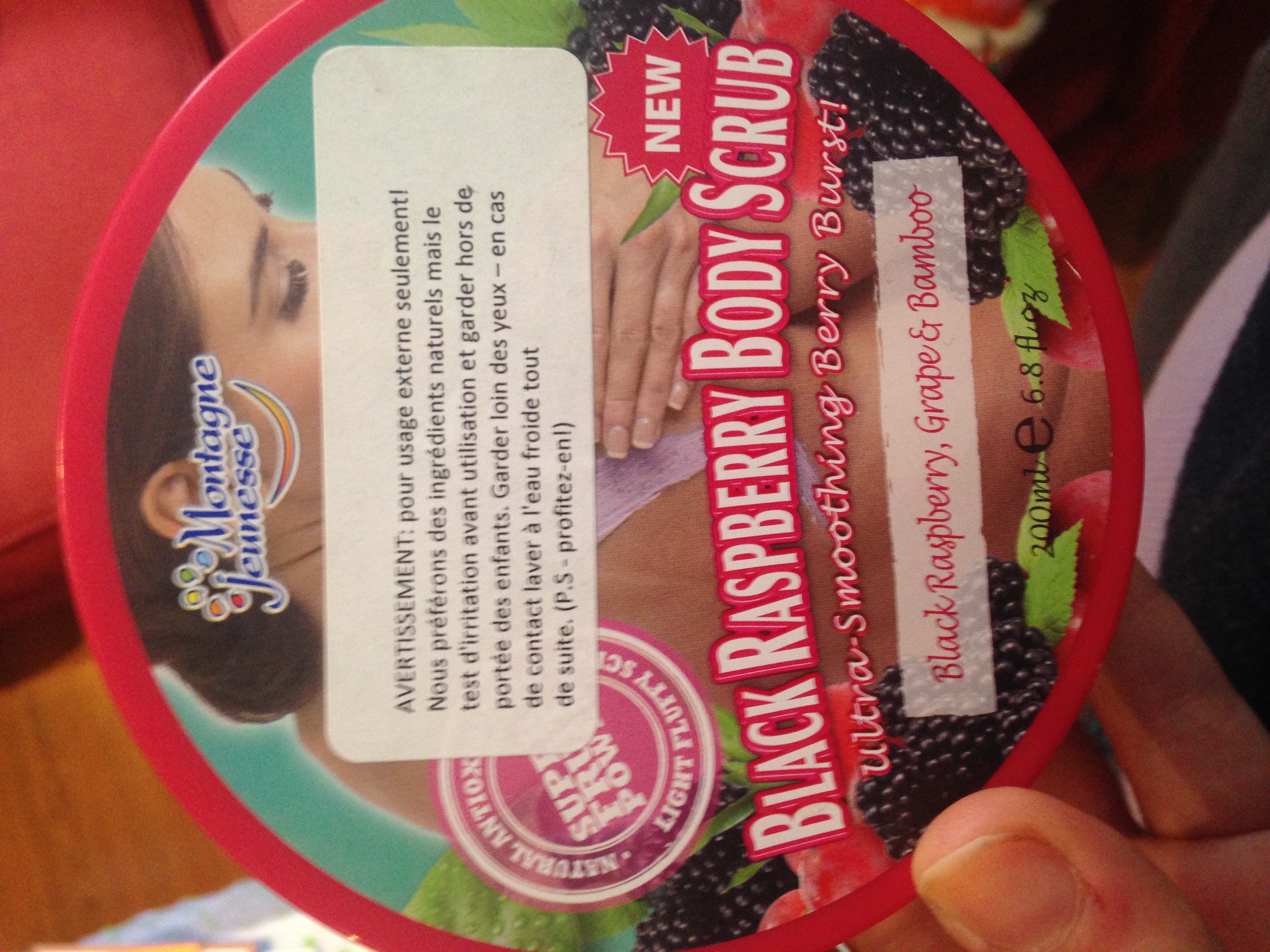 Montagne Jeunesse Black Raspberry Body Scrub Review