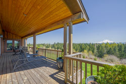 Roy Home, Cody Miller, April 7, 2016 (27)