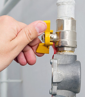 cerrar-llave-gas-3703700.jpg
