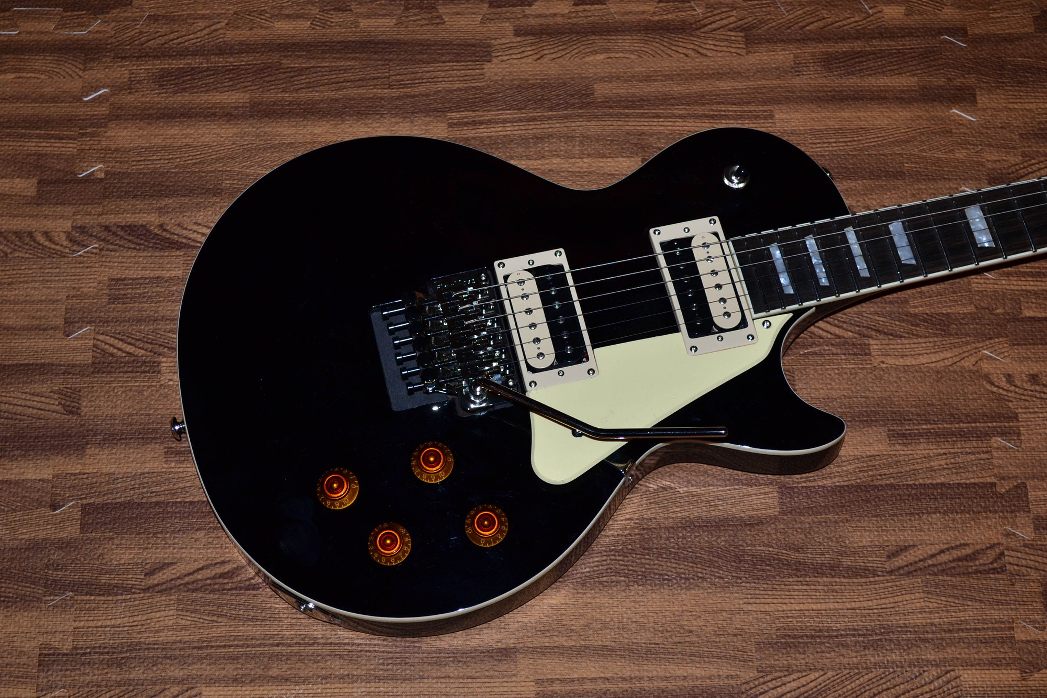 Carlino Stadium Inertia Series Exotic Standard