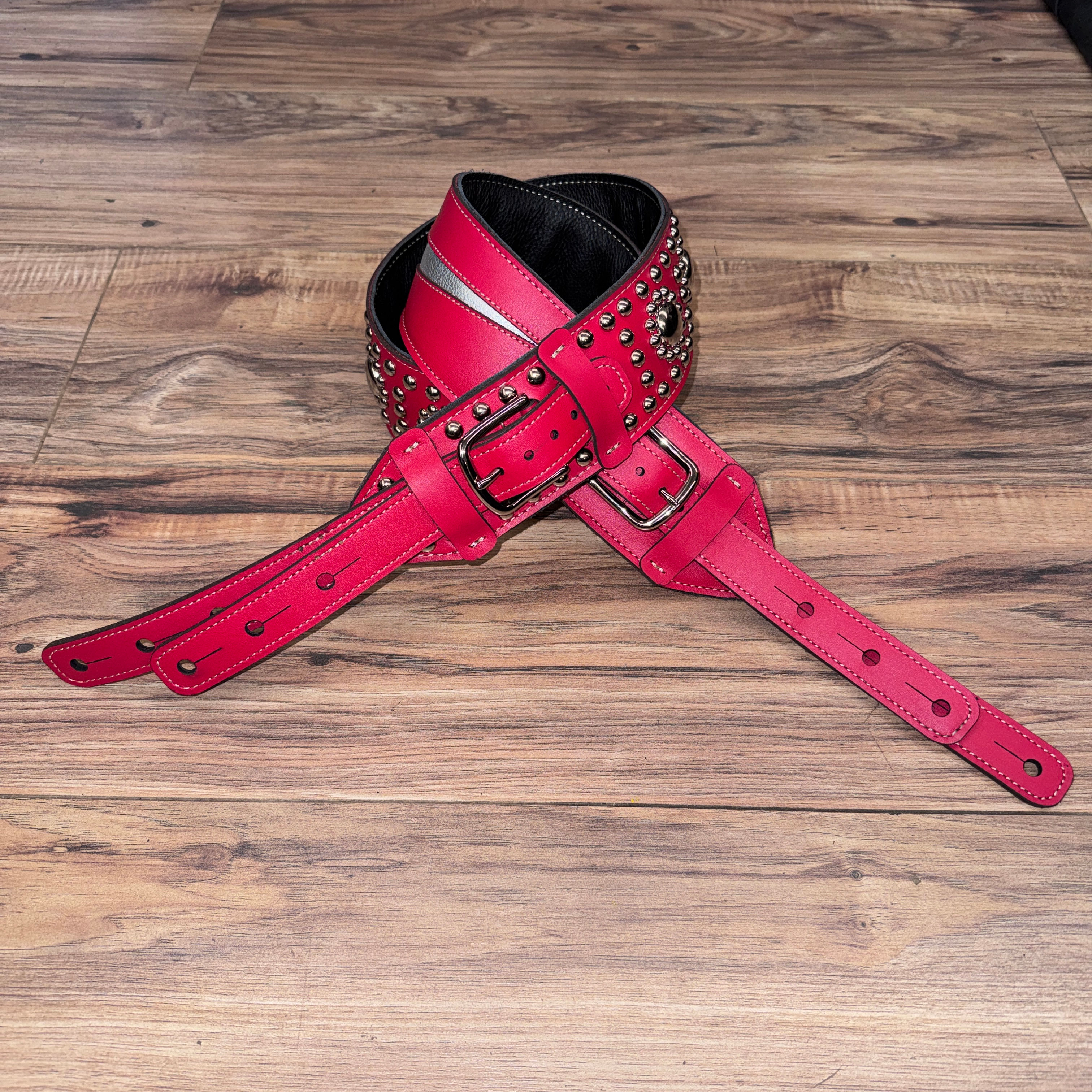 Carlino Double Take Strap Star/Space ,red leather