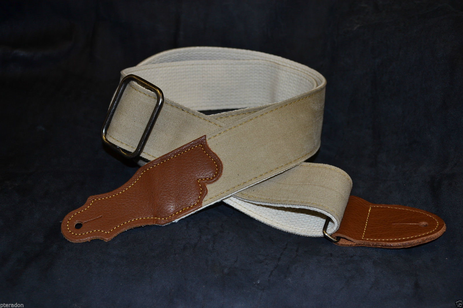 Franklin DD-N-CA Distressed Canvas Natural