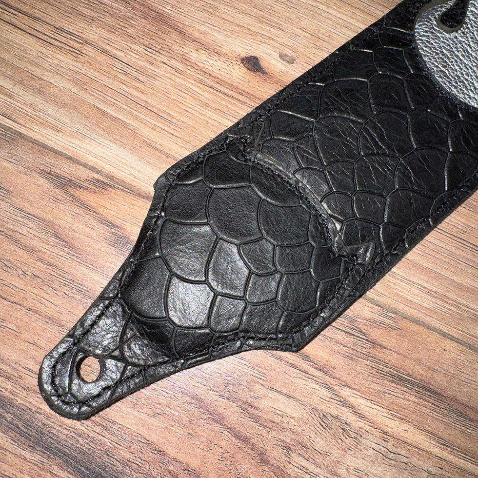 Thumbnail: Carlino Scale Leather Silver Flame Strap 