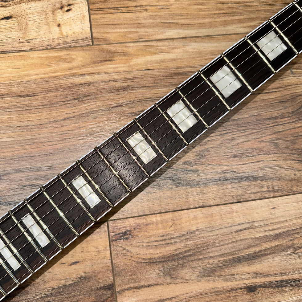 Thumbnail: Dean V 24 Kahler satin Metallic Red 