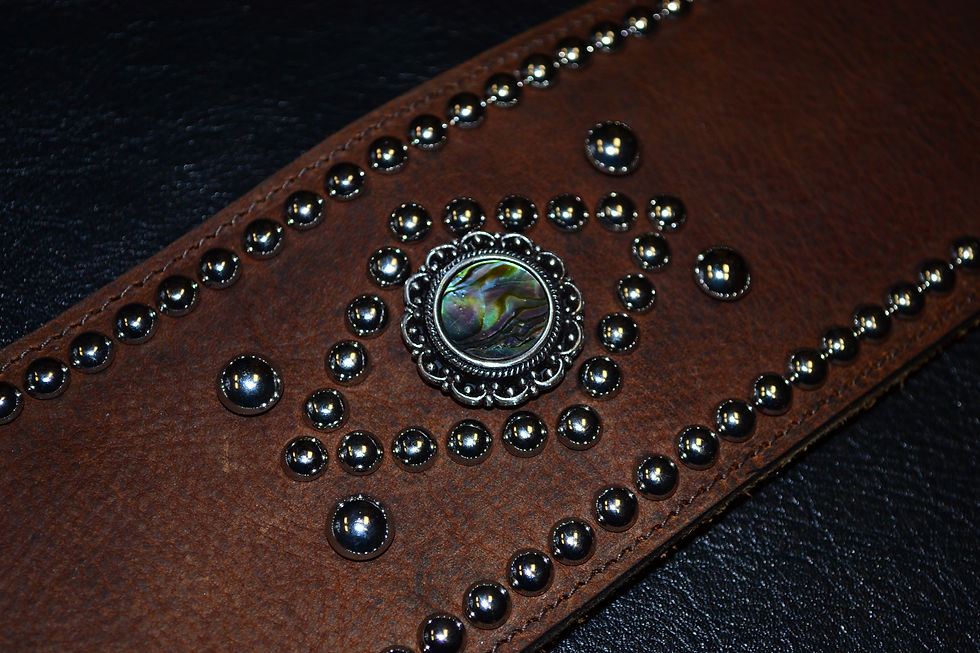Thumbnail: Carlino Custom Western F Hole Brown Leather Strap