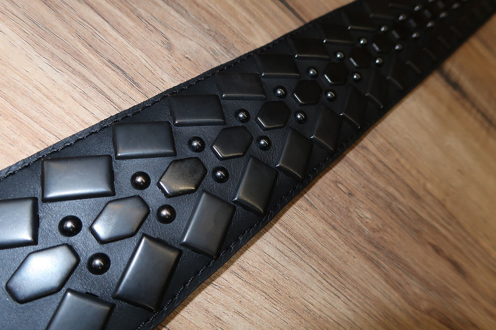 Thumbnail: Carlino Wolf Hoffman Vertebrae black leather