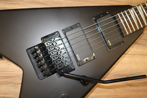 Jackson X Series King V Satin Black | Carlino Guitars