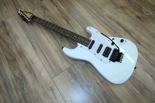 Jackson X Series Signature Adrian Smith - snow white | Carlino Guitars