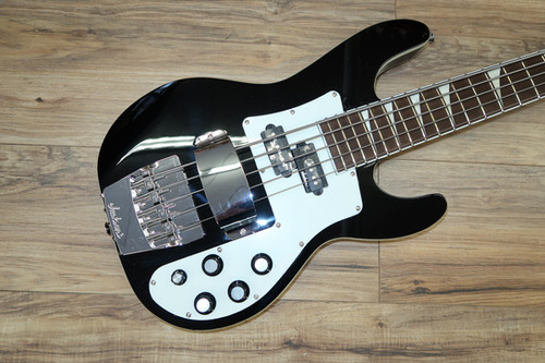 Jackson X Series Concert™ Bass CBXNT DX V | Carlino Guitars