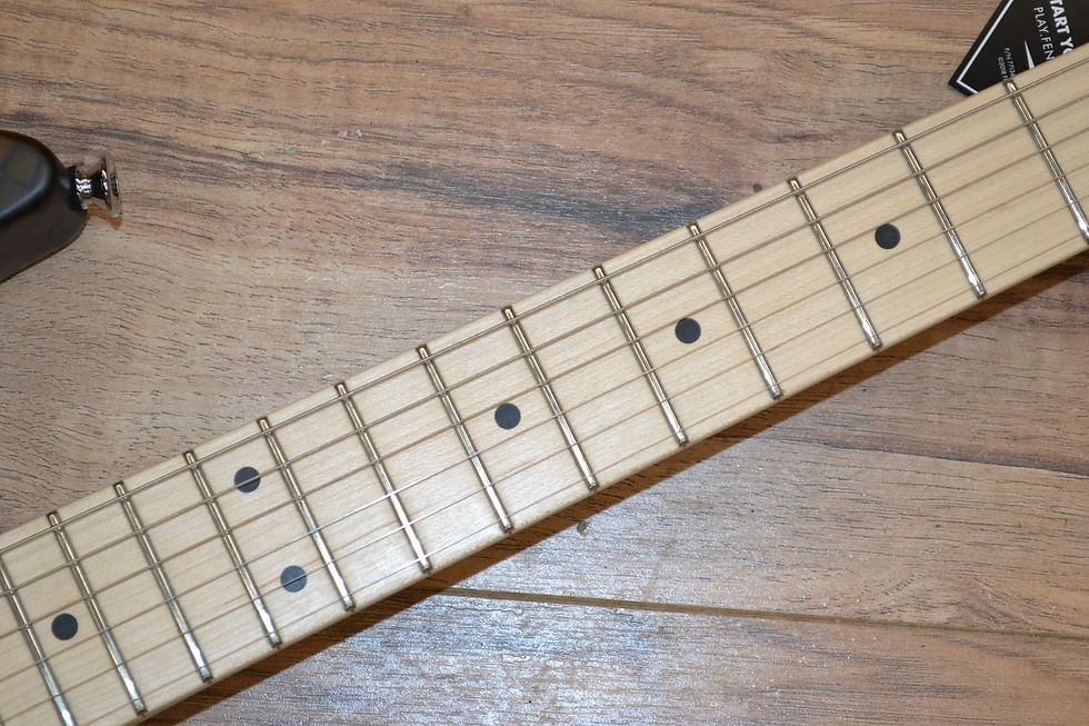 Thumbnail: Charvel Warren DeMartini Model