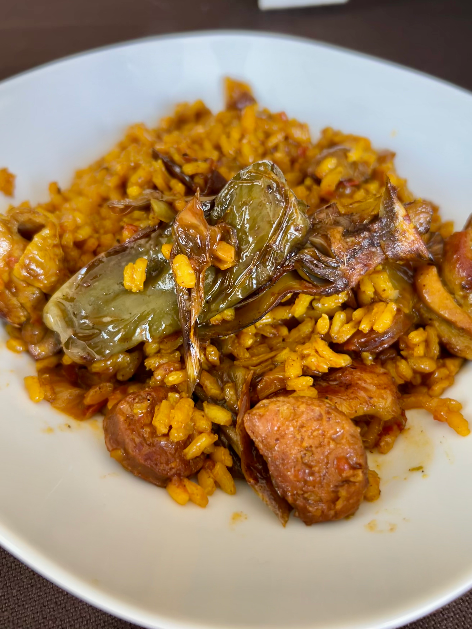 Paella dans l'assiette