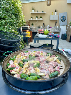 Paella en préparation