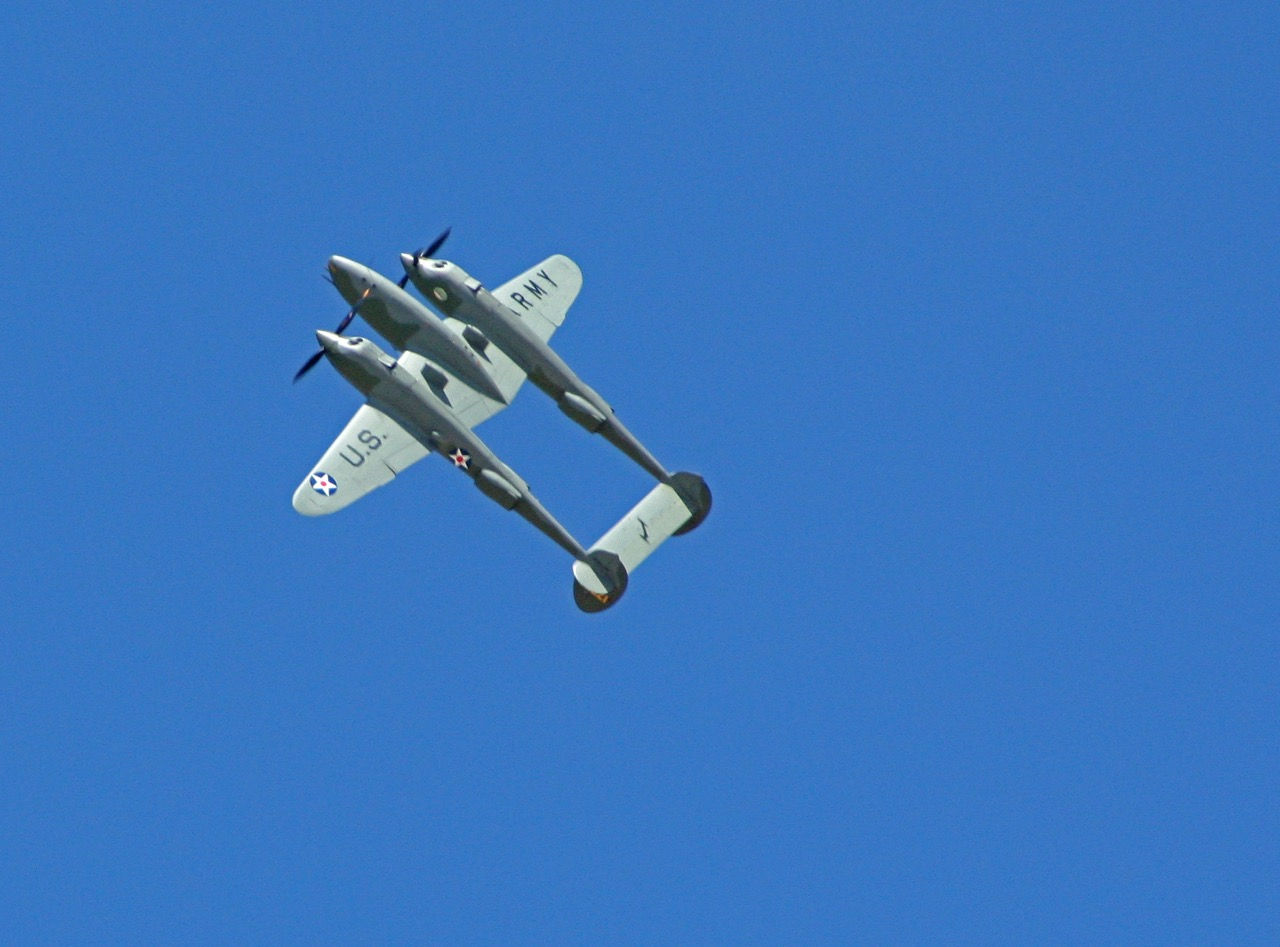 GLACIER GIRL INVERTED  -  Reno Air Races, Nevada -  23"W x 17"H