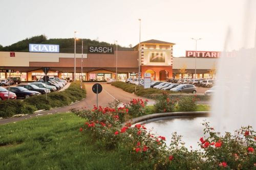 Serravalle-Retail-Park.jpeg