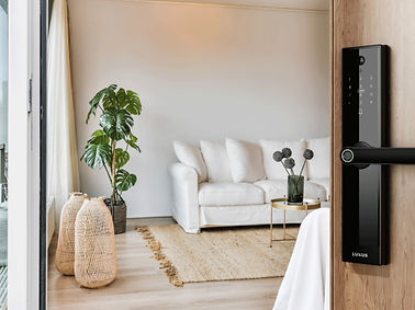 Screenshot 2025-01-03 at 1.09_edited.jpg