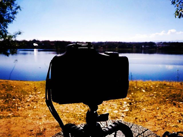Tomando fotos con mi #canonmexico  en el #lagodeguadalupe quien a venido