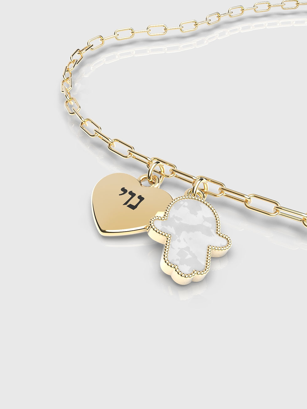 צמיד חריטה עם תליון חמסה בציפוי זהב