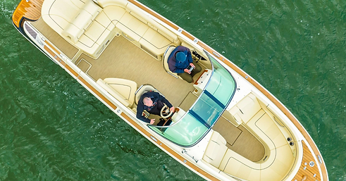 Chris Craft Launch 28 GT 2.png