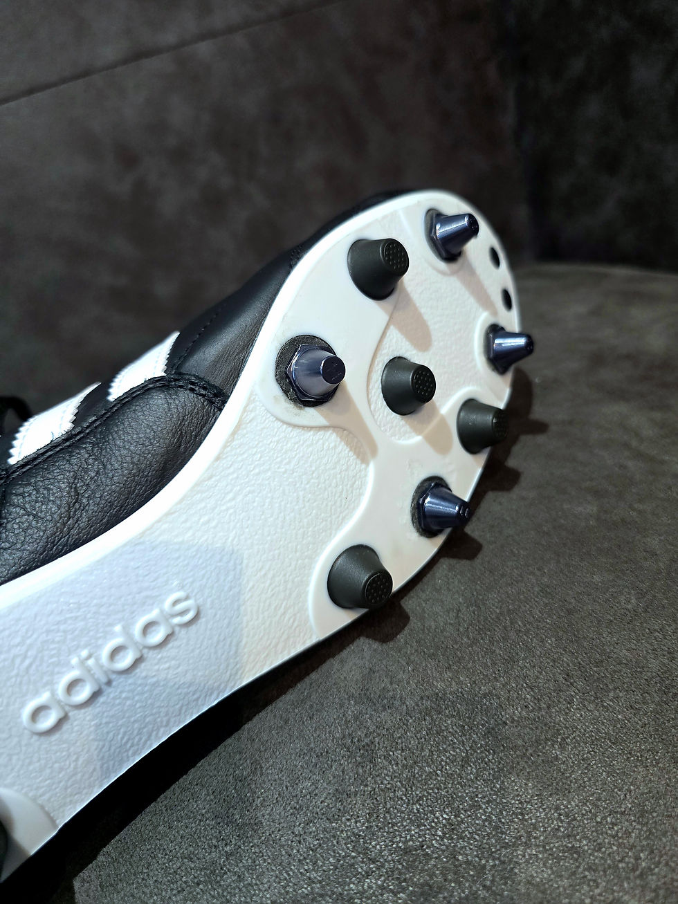 Thumbnail: Aluminium Studs