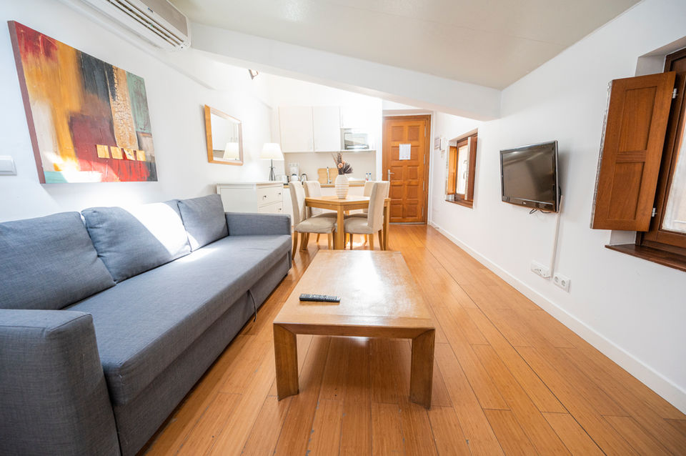 SUITE_interior_403_3000px_9.jpg
