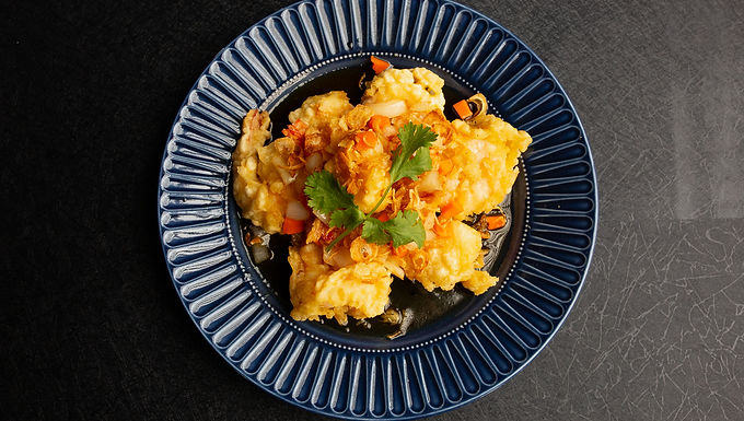 Crispy prawns in tamarind sauce(Goong-Tod-Sauce-Ma-Kam)		$18.95