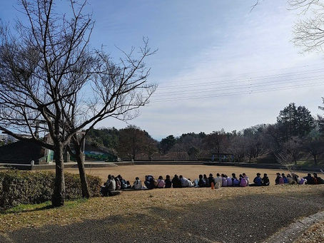 秋葉台小学校の野鳥観察授業