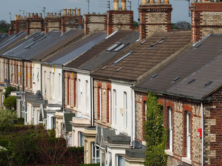 How Is the Current Economy Affecting the UK Housing Market?