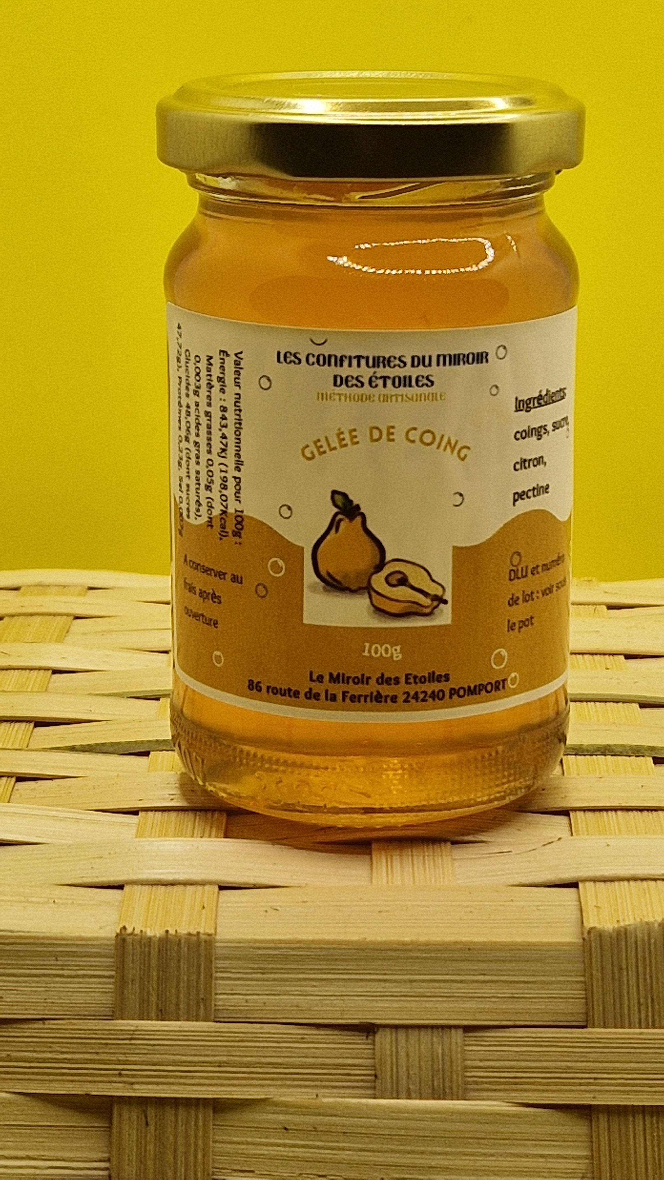 pot de gelée de coing