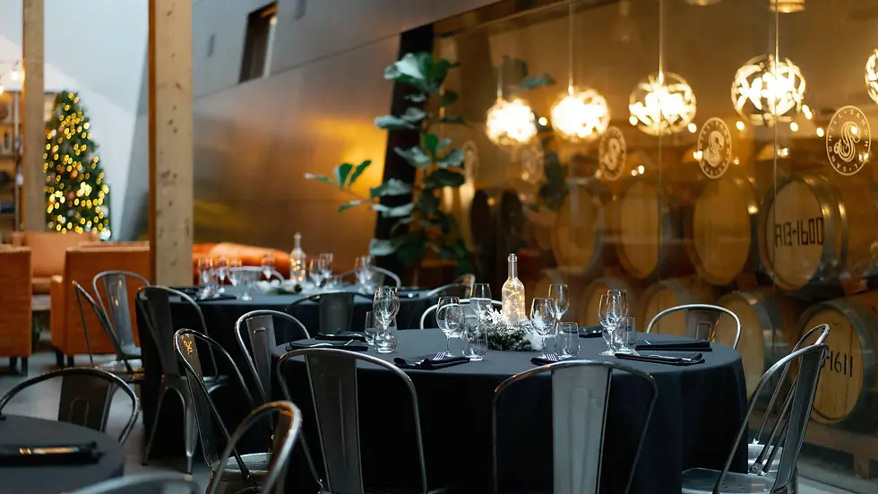 sandhill-winery-private-event-table.webp