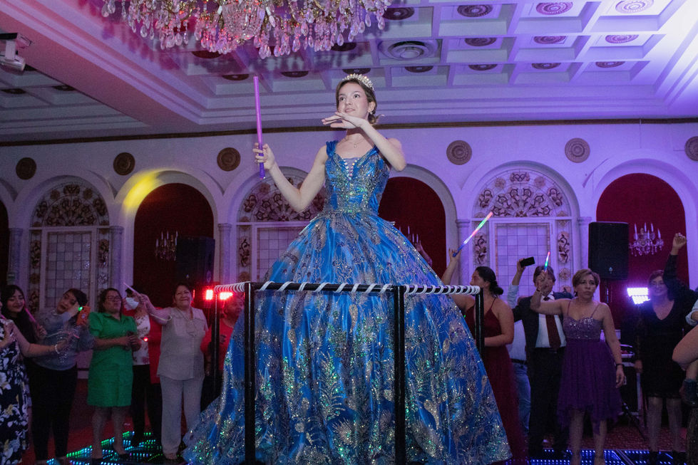 XV Andrea-553.jpg
