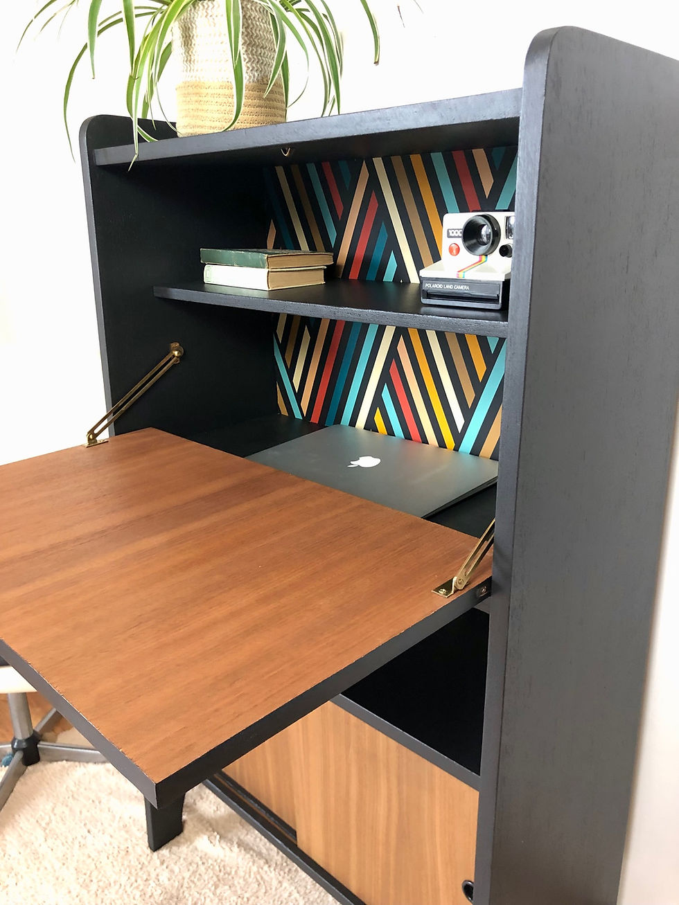 Miniature : Secrétaire noir et bois