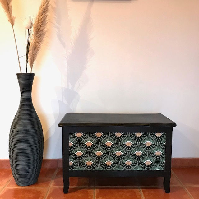 Coffre de rangement en bois