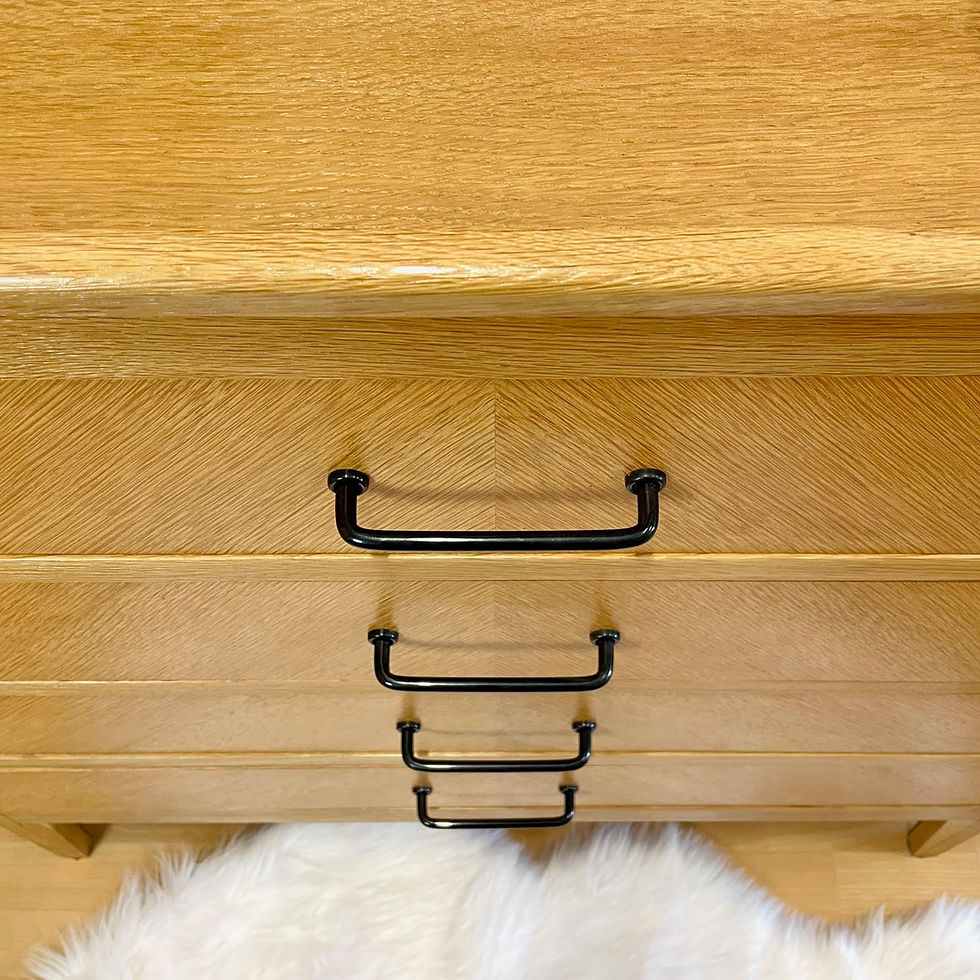 Miniature : Commode à chevrons