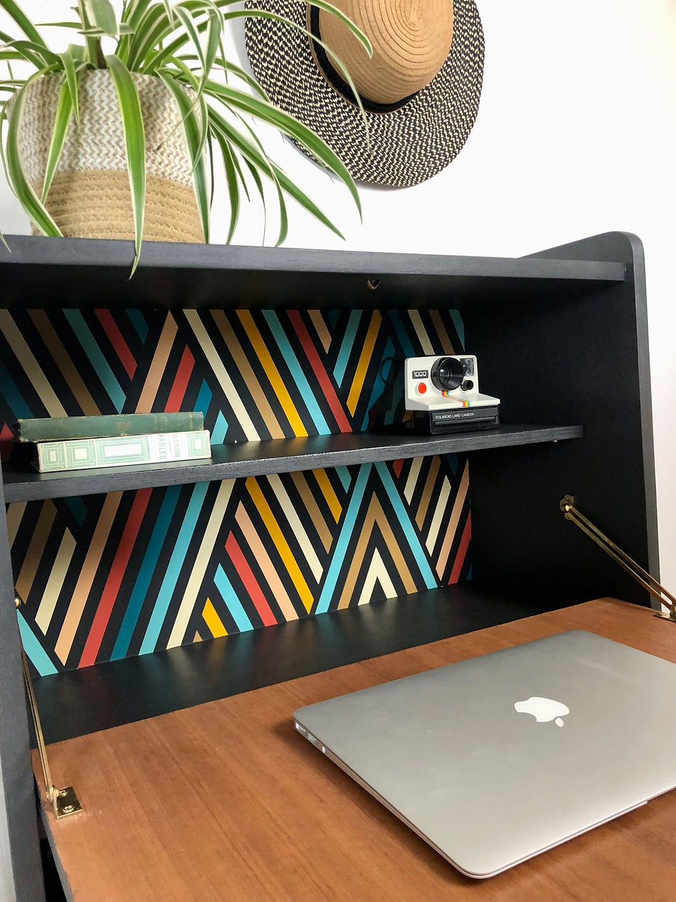 Miniature : Secrétaire noir et bois