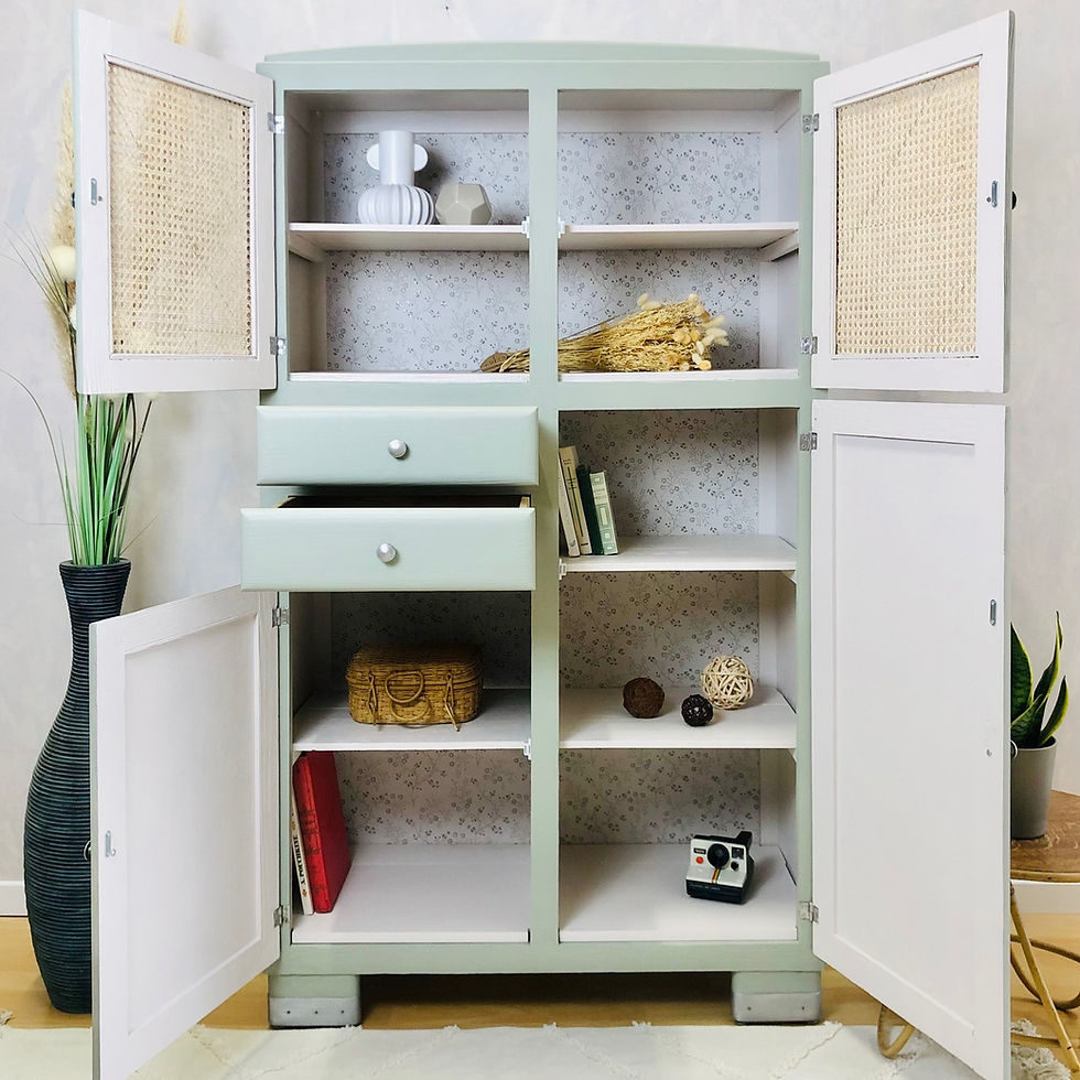 Miniature : Buffet mado vert fumé