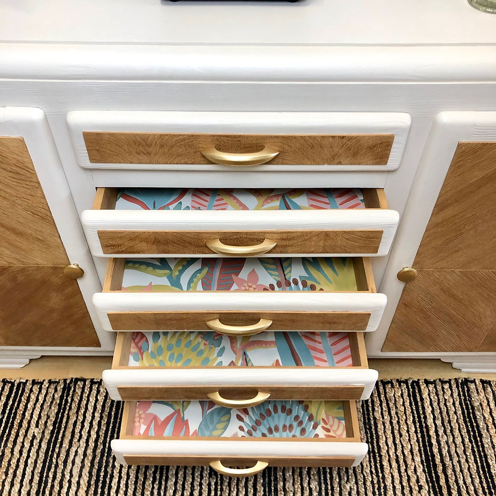 Miniature : Buffet art déco beige
