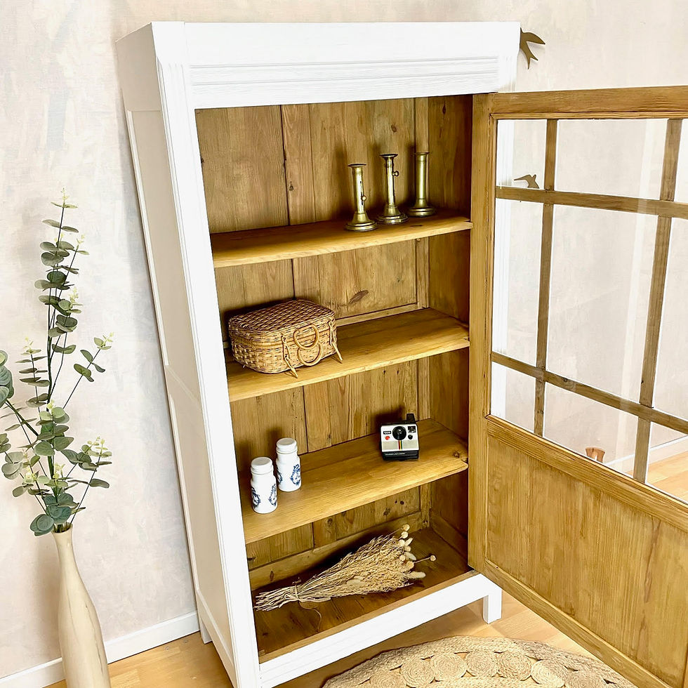Miniature : Bonnetière vitrée blanche