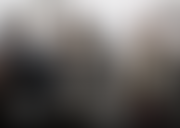 Integrity When Many Agree With a Lie