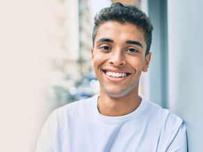 Five Reasons Why You Should Consider Teeth Whitening