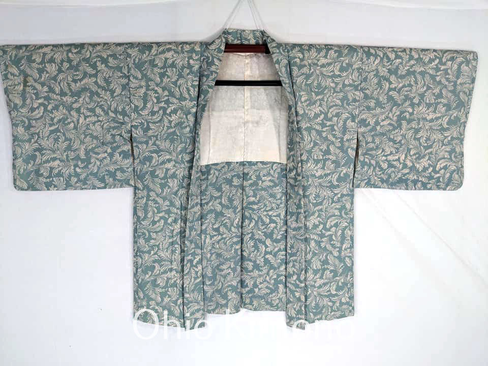Thumbnail: teal haori
